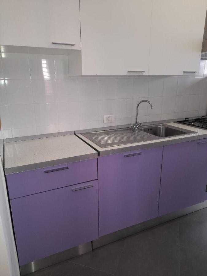 Tranquiloh Apartment Home แตร์นี ภายนอก รูปภาพ