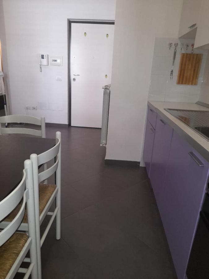 Tranquiloh Apartment Home แตร์นี ภายนอก รูปภาพ