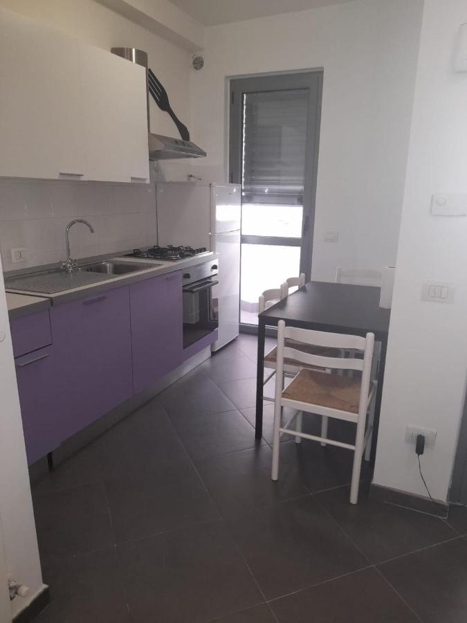 Tranquiloh Apartment Home แตร์นี ภายนอก รูปภาพ